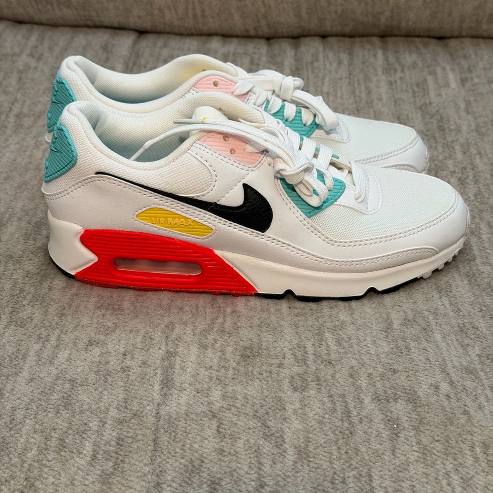 Nike Women’s Air Max 90 Sneakers